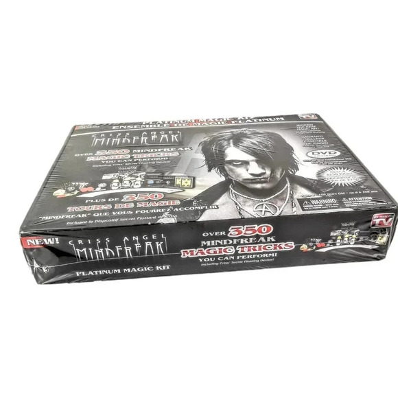 Criss Angel Mindfreak Magic Kit Platinum BIG Set 350 pcs Incl DVD New - Picture 3 of 5